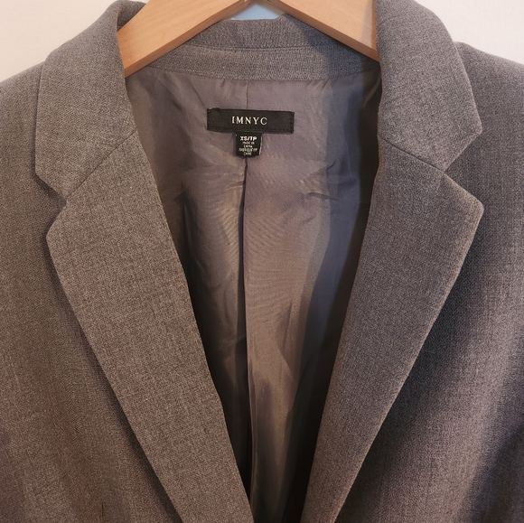 IMNYC Issac Mizrahi Grey Blazer Size XS Excellent Condition - Picture 2 of 6